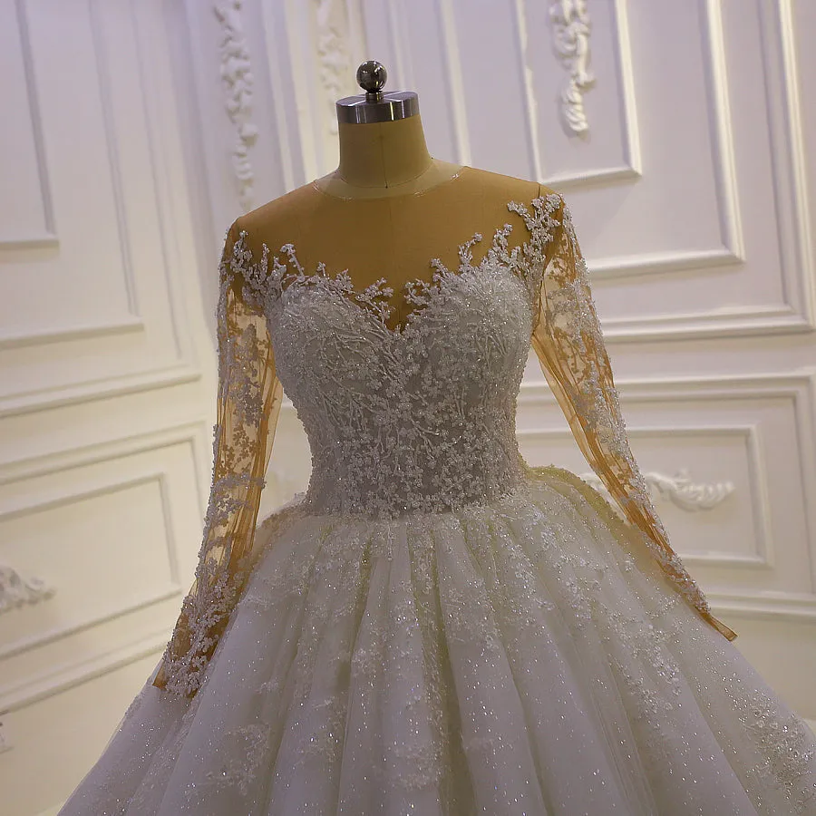 AM1048 Long Sleeve Lace Appliques Luxury illuision neckline Wedding Dress