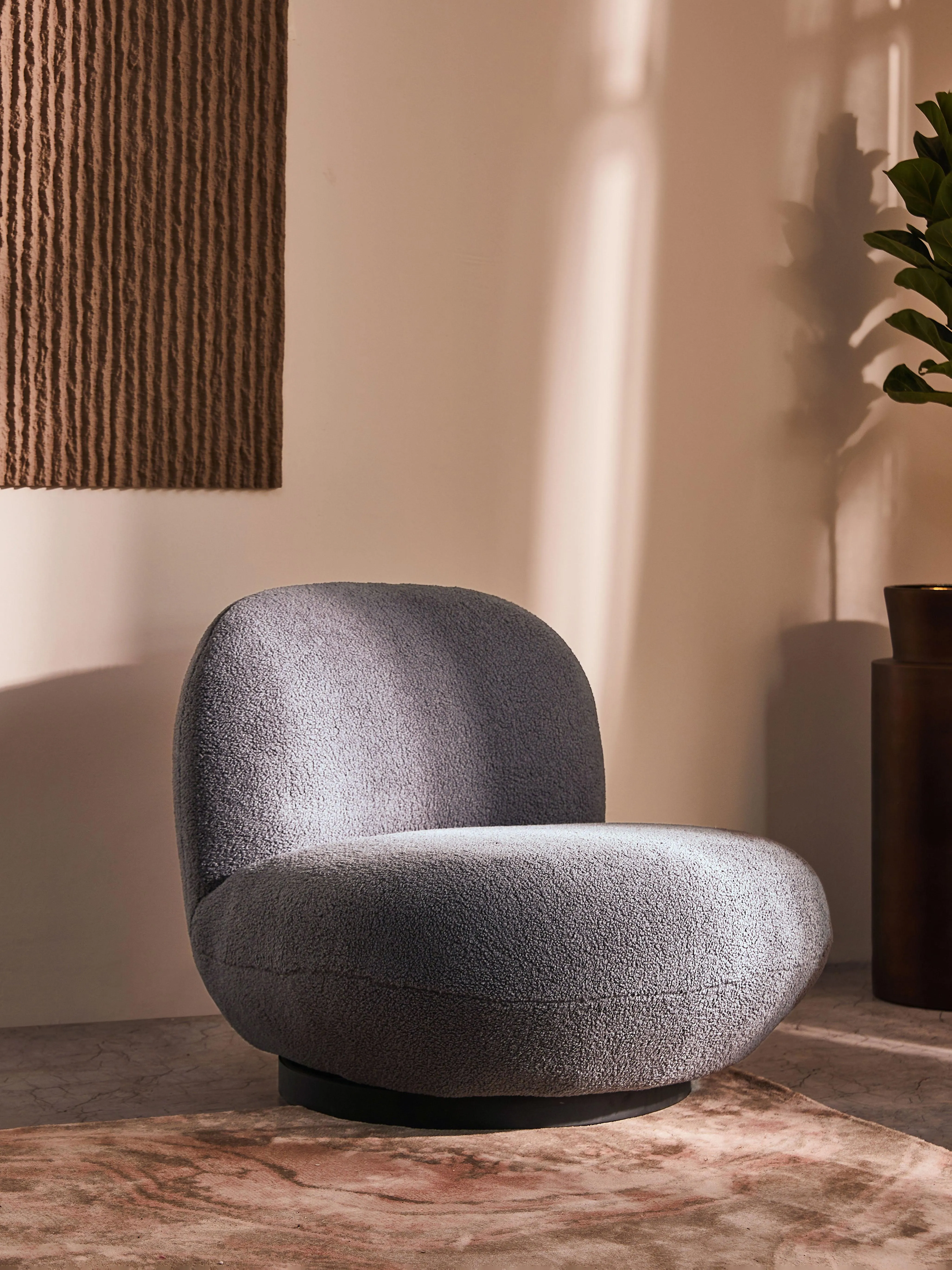 Astrid Swivel Lounge Chair