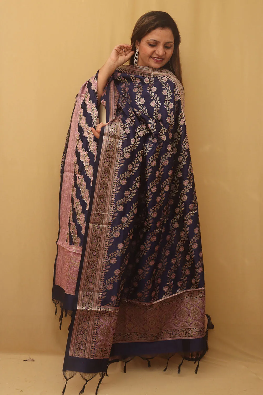 Exquisite Blue Banarasi Silk Dupatta with Meenakari Embroidery – Elegant Traditional Stole