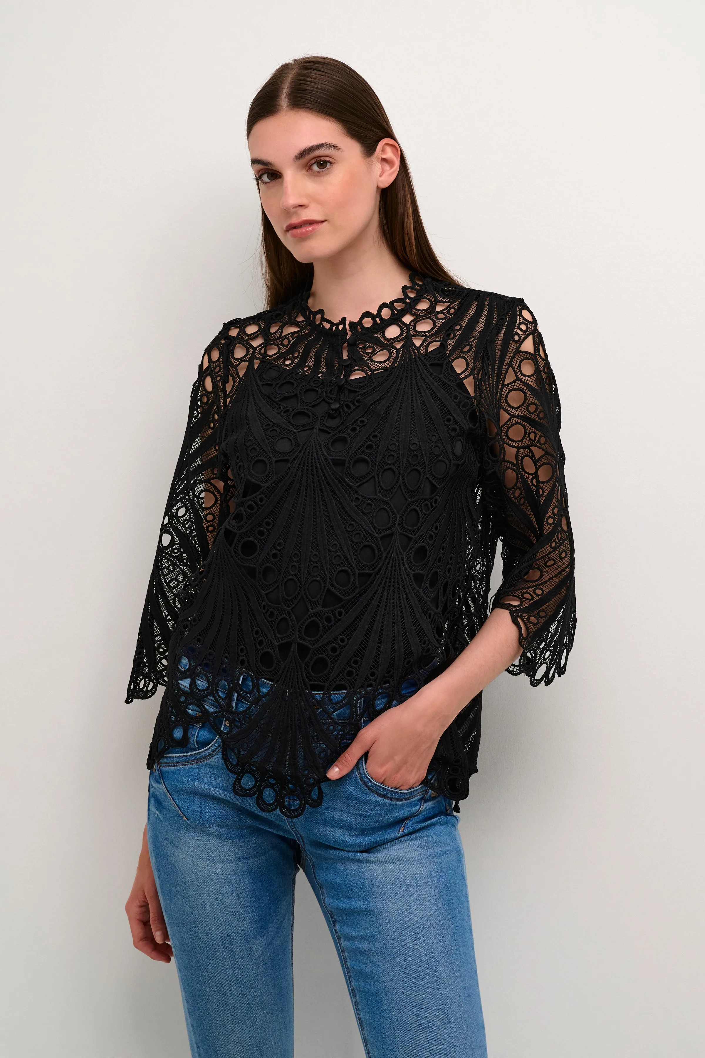 Cream Lhilla Lace Blouse