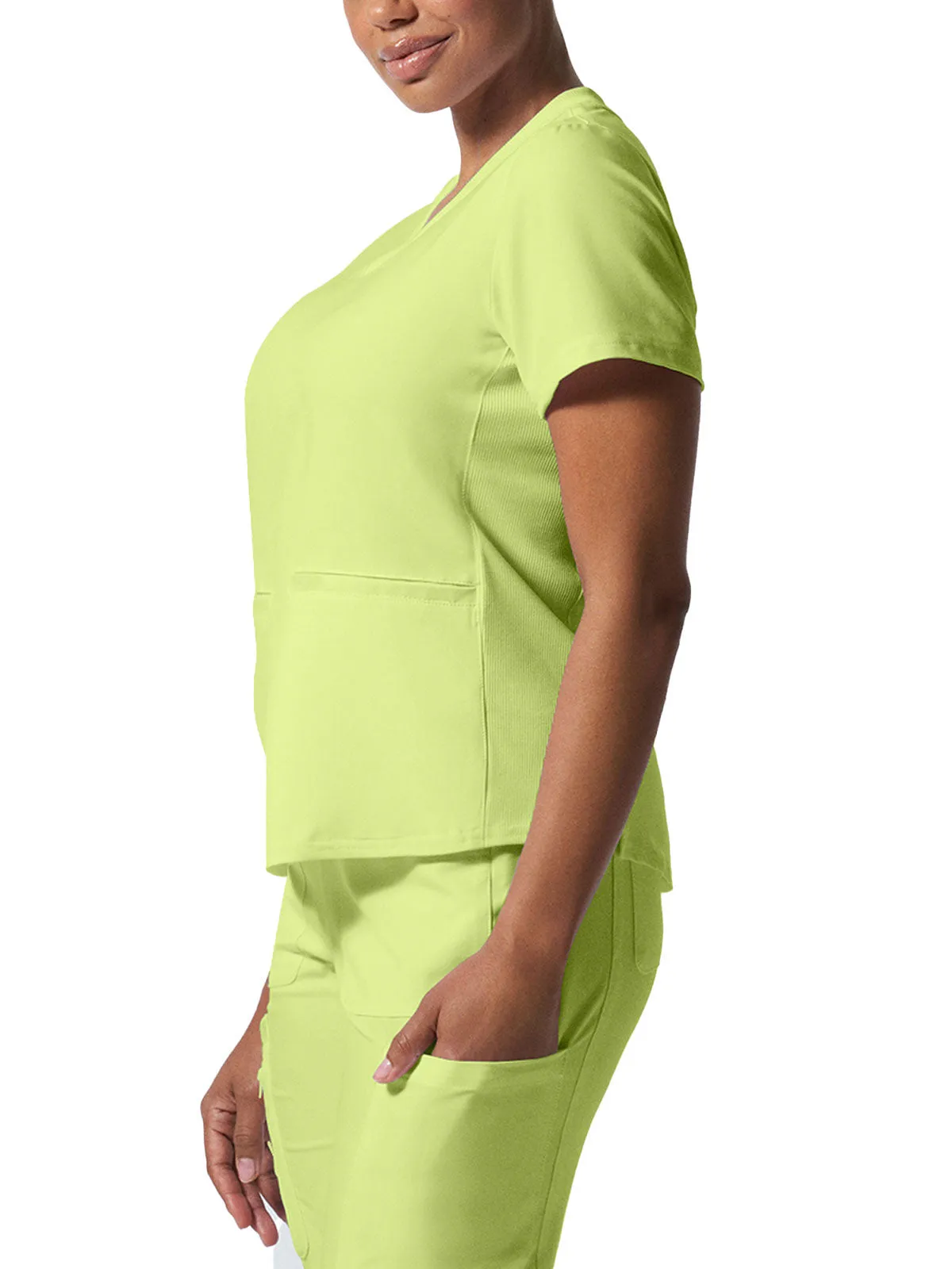 Forward - Women's 3-Pocket V-Neck Scrub Top