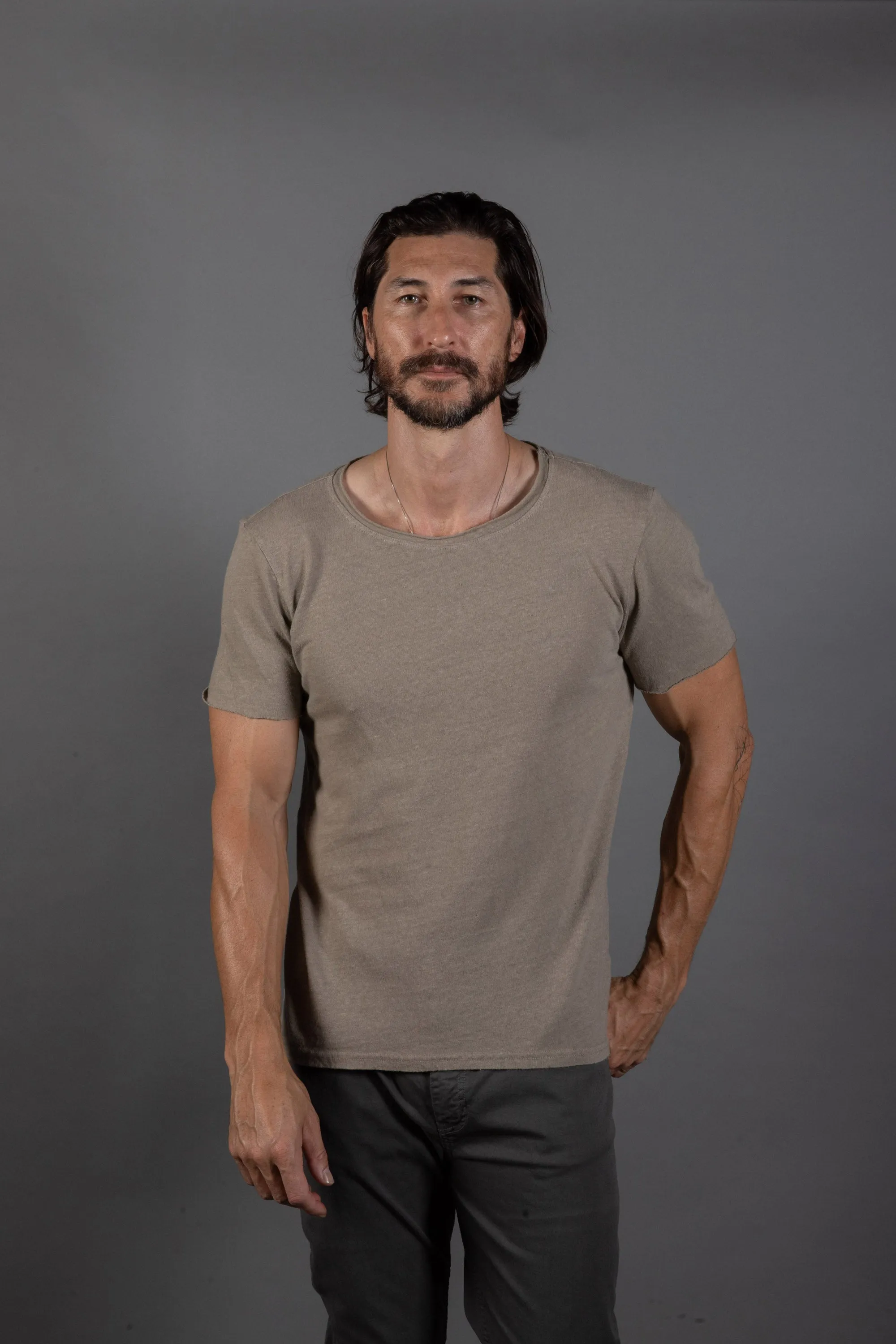 Men's Wallace Raw Neck Cotton Linen Crew Tee