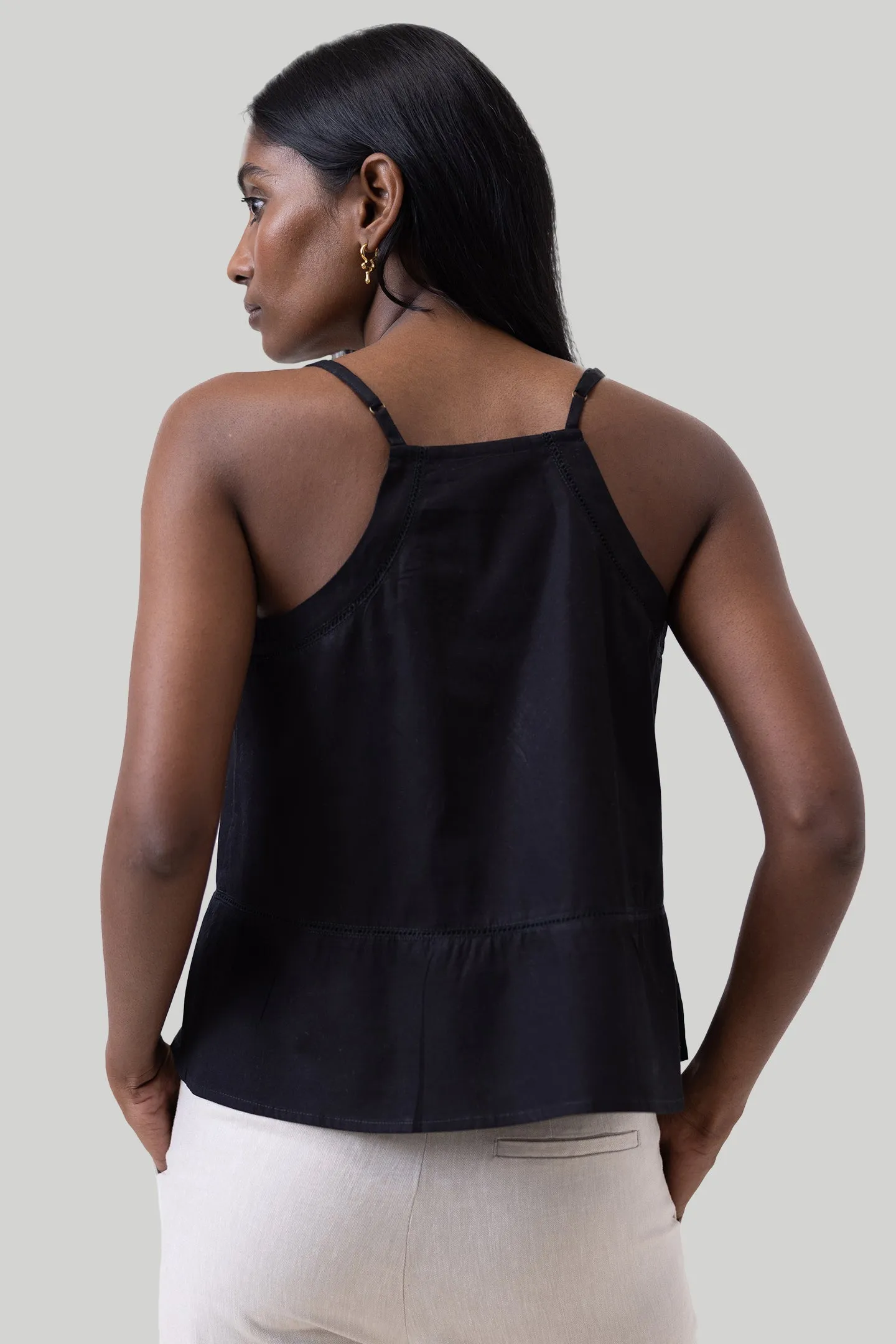 Reistor V-neck Lace Camisole in Black